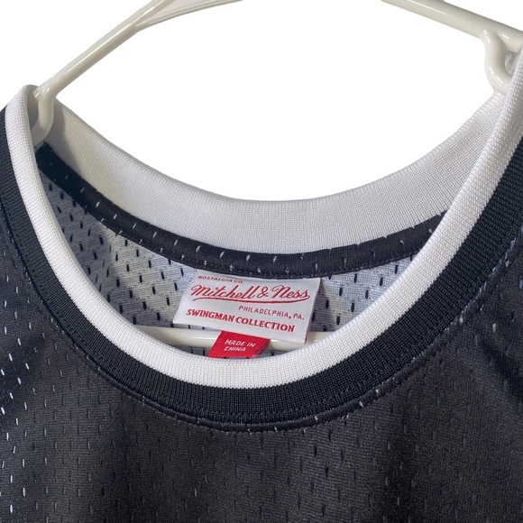 NWOT Mitchell & Ness Houston Rockets Olajuwon 34 Flame Fire Jersey Mens Small - Picture 3 of 6